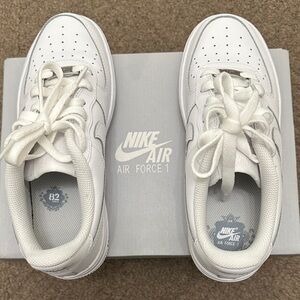 Nike Air Force 1 Kids' White Sneakers